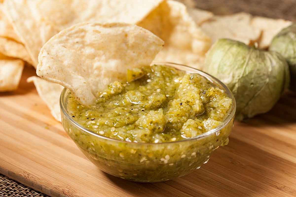 Si no tienes tiempo para hacer salsa verde, ¡toma La Costeña!