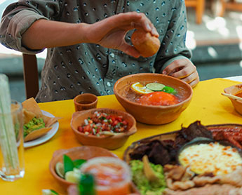 Celebra el día internacional de la gastronomía mexicana